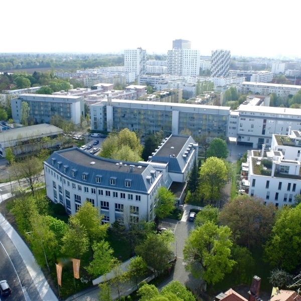 New European College İşletme Okulu